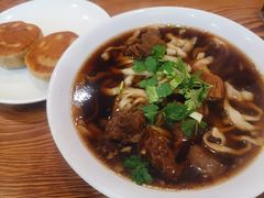 -清真吴记门钉肉饼·喜多利