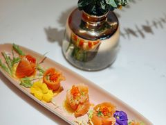 烟熏三文鱼青木瓜沙拉-KEAAMI 摩登泰 by TIAGO(颐堤港店)