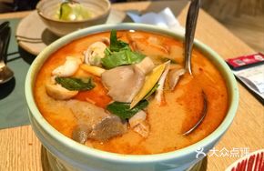 Tom Yum Seafood Soup