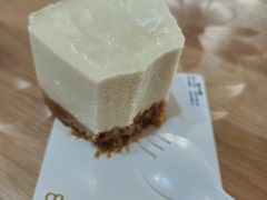 -85度C(生甜甜圈研究工坊·上海局门店)