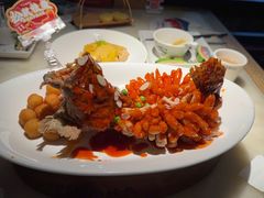 -吴越荣记苏州菜·松鼠桂鱼 100% 活鱼现做(月光码头店)