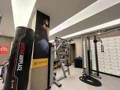 -琪航健身工作室(杨高南路地铁站店)