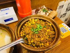 砂锅烂肉耙豌豆-罗妈砂锅(四川成都奎星楼店)