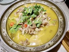 金针酸汤肥牛-乾园(天河城店)