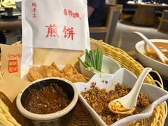 -鲁菜根·泰安菜(万达店)