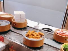 -龍歌自助小火锅(市南金茂湾店)