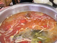-周良天山牛杂城(天山路总店)
