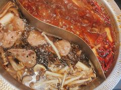 -廖掌柜·重庆鲜货火锅(上海首店)