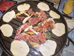 -燚店·铁板鱼蛙·烤肉·烤串(北新桥店)