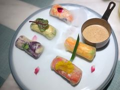 漫步花开彩虹卷-蜜桃花开·中西融合菜E&W(南长街店)