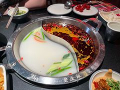 -井格重庆火锅(西直门凯德Mall店)