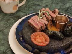 -秘密旅行Bonjour(黑金冠 江南西店)