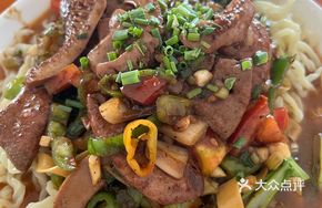 Pork Liver and Pig Kidney Noodles