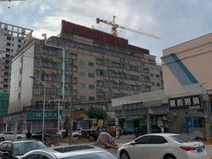 -好家园酒店(深圳坪山技术大学地铁站店)