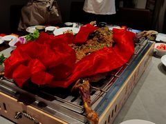 -羊门客在·烤盐池滩羊·川菜