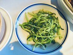 -八府香鸭·啫啫煲(华山路店)