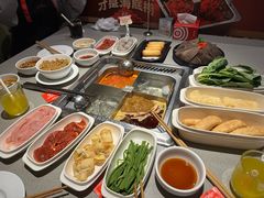 -海底捞火锅(新松江路店)