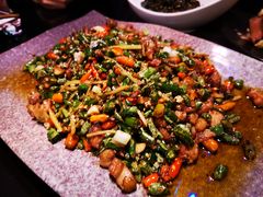 酒馆螺丝鸡-醉小酒馆·川菜·江湖菜·重庆菜(观音桥旗舰店)