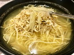 -湖影中餐厅·南京金茂威斯汀大酒店