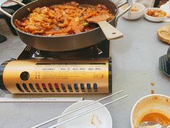 -豚妈妈汤饭·部队锅(南京东路店)