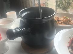 -洈水谣 · 地道荆州松滋菜(菱角湖公园店)