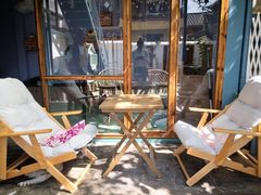 -喵屿·大理花园猫咖