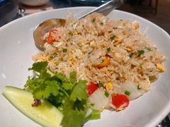-Kub Kao Kub Pla (Terminal21)