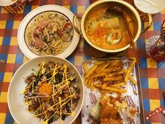-万能料理屋(钟鼓岭路店)
