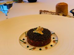 牛肉生蚝鱼子酱塔塔-Caprice(香港四季酒店)