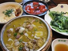 -春天里·老街坊餐厅(港隆广场店)