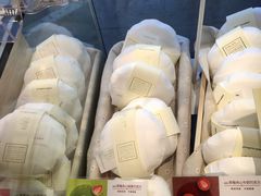 草莓夹心抹茶巧克力-好利来(积家店)