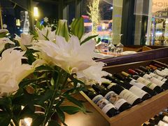 -MONICH牛排融合餐厅(和义大道购物中心店)