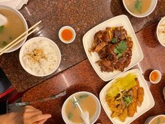 -猪脚洪隆江猪脚饭