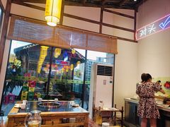-川东坝子火锅(宝龙店)