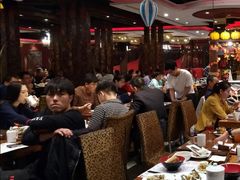 -四海一家自助餐(益田假日广场店)