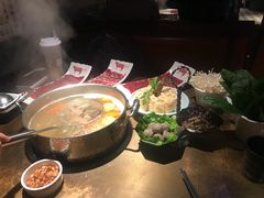 -左庭右院鲜牛肉火锅(新梅广场店)