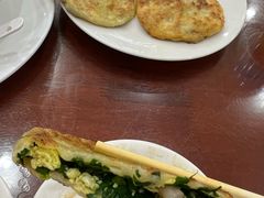 -老山记海城馅饼大酒店(振兴小区店)