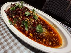 蒜爆鱼-百味地锅鸡(二店·财校分店)