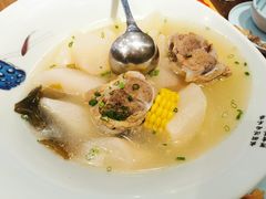 -有红鸡毛店·川菜(建设路店)