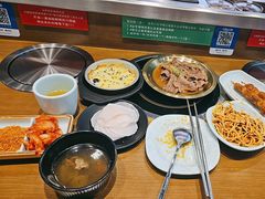 -猪啊牛呀羊啊铜盘烤肉(正大广场店)