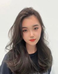 -虫二·专注健康烫染沙龙