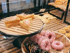 -拉那巴米 蛋糕定制(世纪东方广场店)