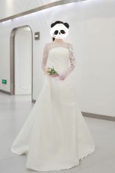 点击看大图 -Bridal Queen·婚纱女皇