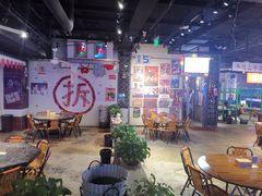大堂-马路牙子地桌烤肉(工体店)