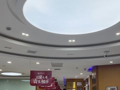-雅悦齿科(顾村公园店)