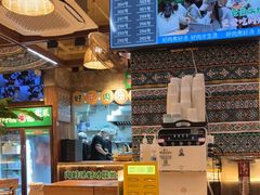 -云阿蛮云南生烫牛肉米线(奉贤路店)