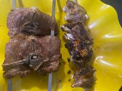 -烤肉小伙烤肉店