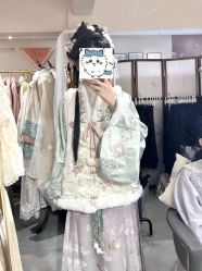 -一揽芳华汉服旗袍体验馆(拙政园店)