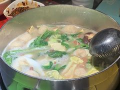 -四季喧黔味豆米火锅(万达广场店)