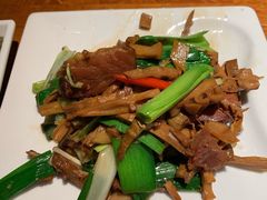 -黑鸡小馆(金源店)